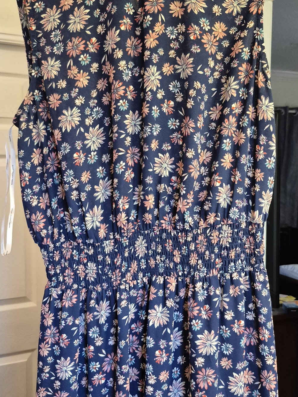 Womens Navy Floral Smocked Waist Dress sleeveless Nanette brand size 8